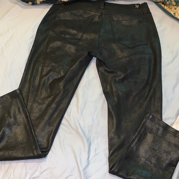 Sneak peek vintage lowrise stretch jeans - Picture 5 of 11